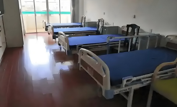 户口咨询热线_第85期黄晓明：凡事淡然一笑是我目前最希望的状态 美国名女的一来自子C加州